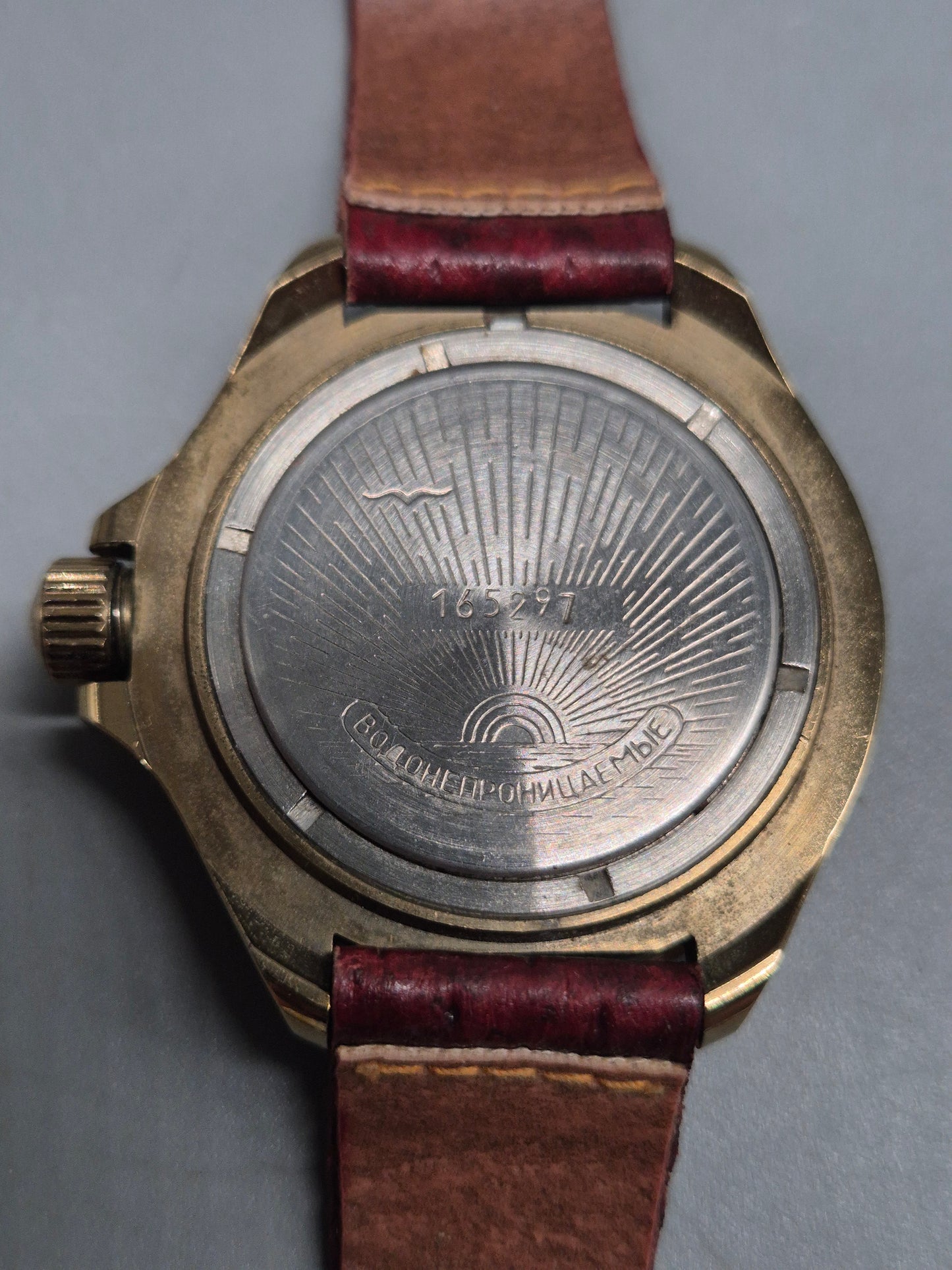 Vostok Komandirskie Herren Uhr – Russischer Militäruhren-Klassiker