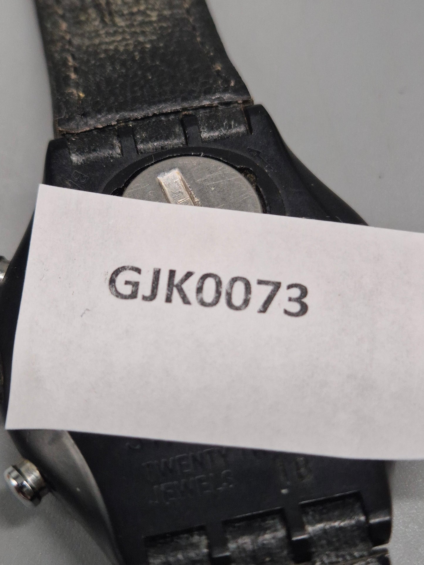 Swatch Swiss Herren Uhr – Schwarzer 90s Chronograph mit 22 Jewels