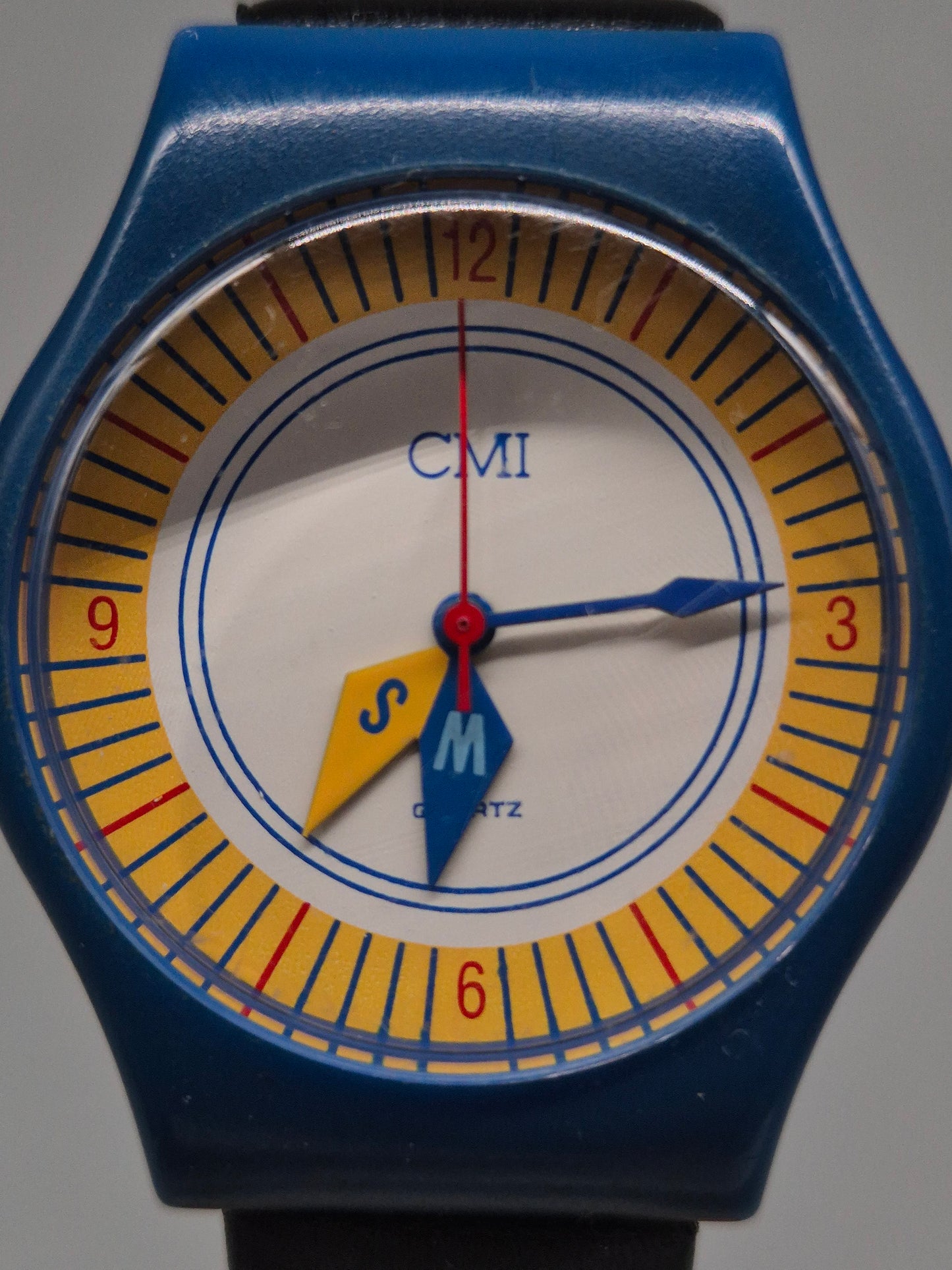 CMI Herren Uhr – Bunte Retro-Quarzuhr im Pop‑Design