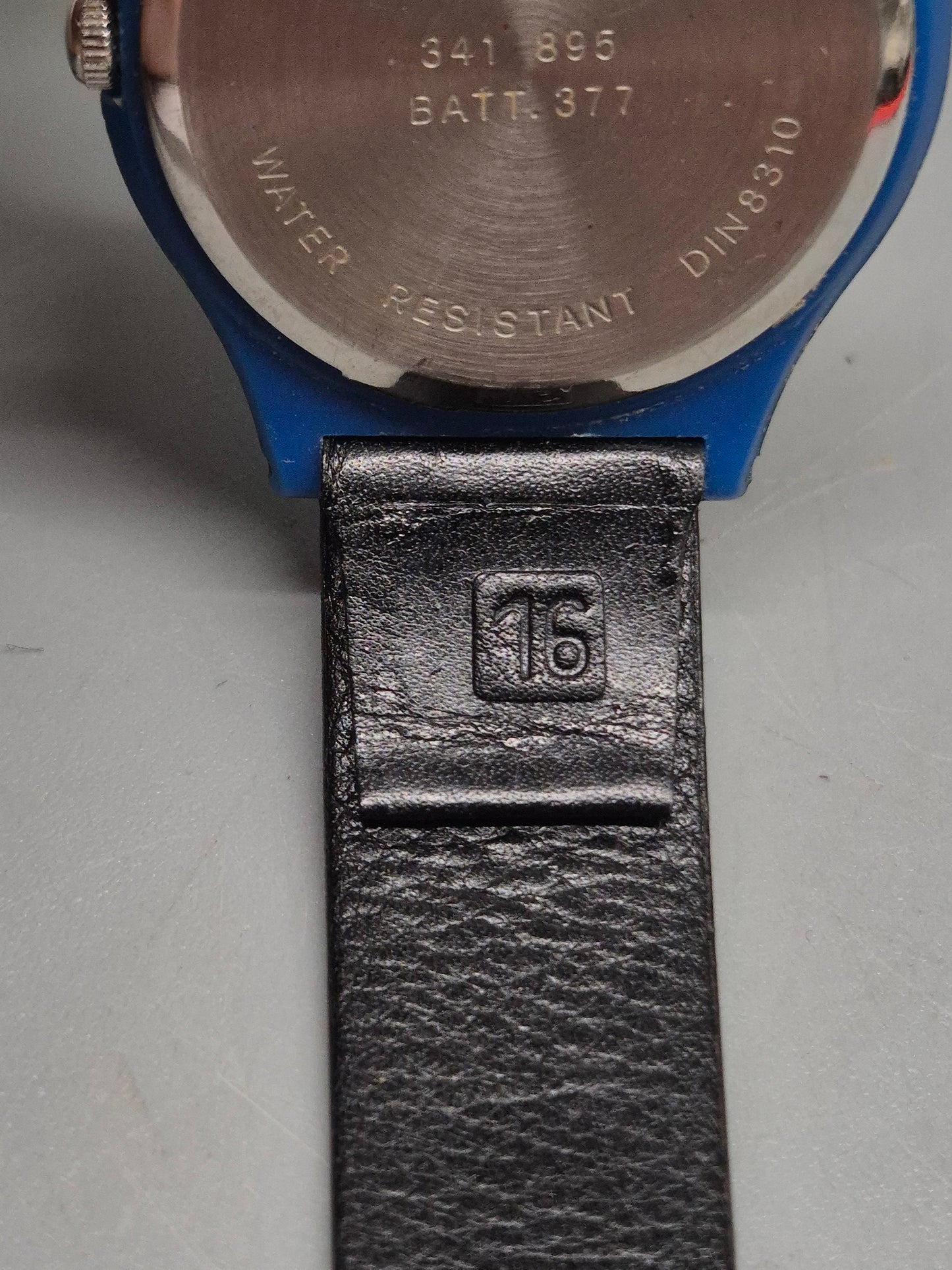 CMI Herren Uhr – Bunte Retro-Quarzuhr im Pop‑Design