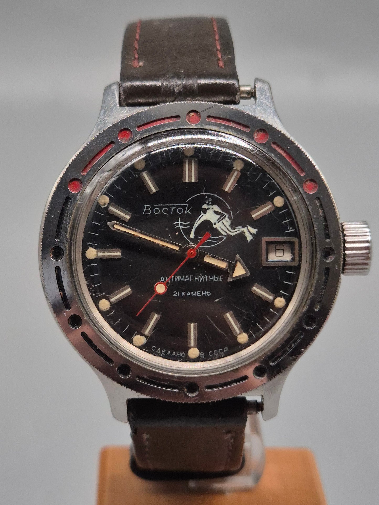Vostok Amphibia Taucher Uhr – Robuste 200 m Edelstahl‑Diver aus der USSR