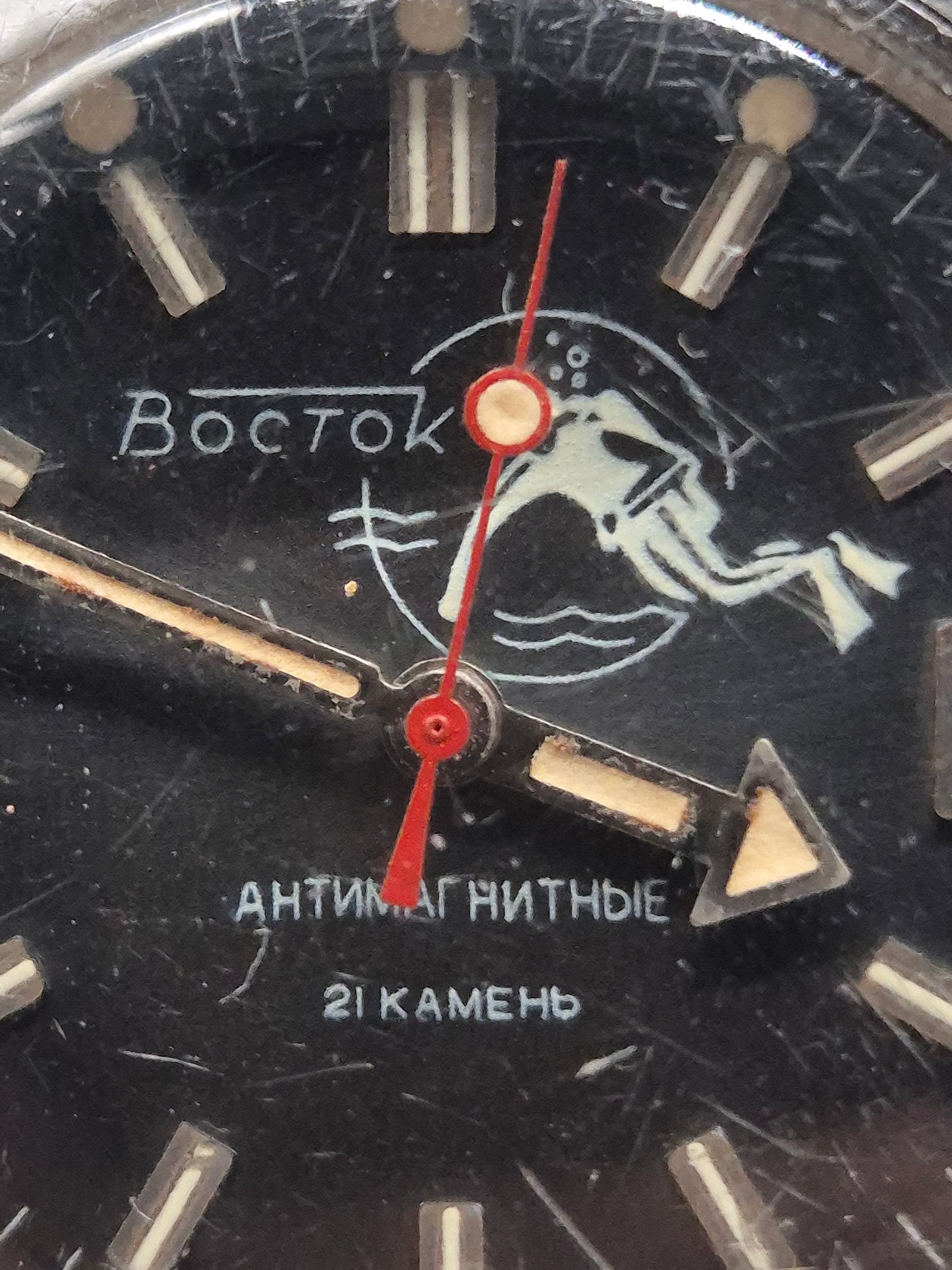 Vostok Amphibia Taucher Uhr – Robuste 200 m Edelstahl‑Diver aus der USSR