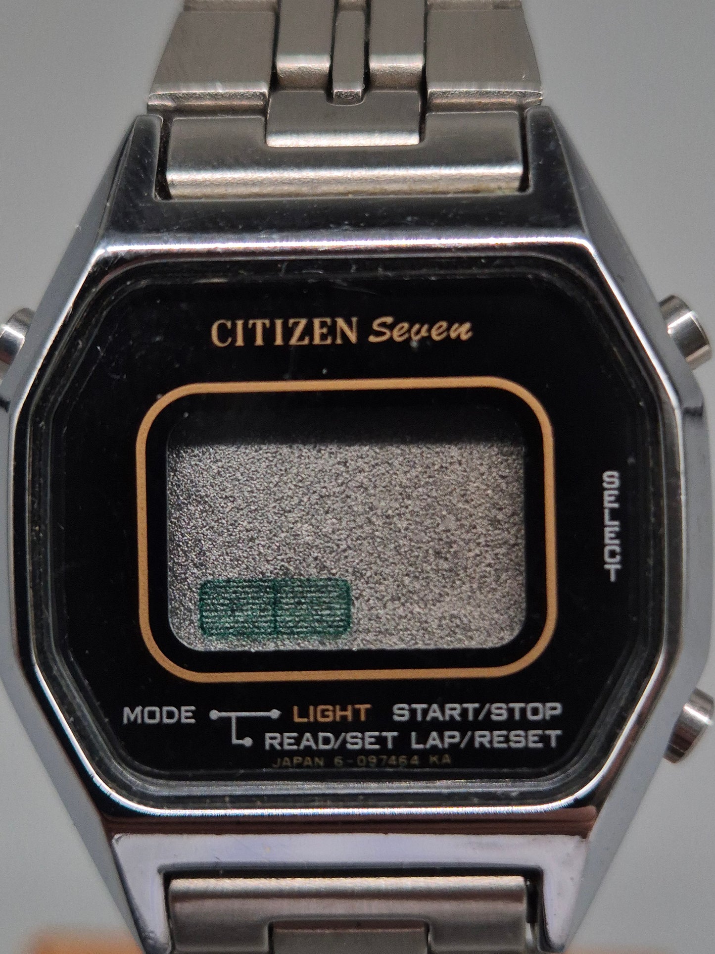 Citizen Seven Vintage Digital Uhr – Chronograph & Alarm, Japanische Quartz