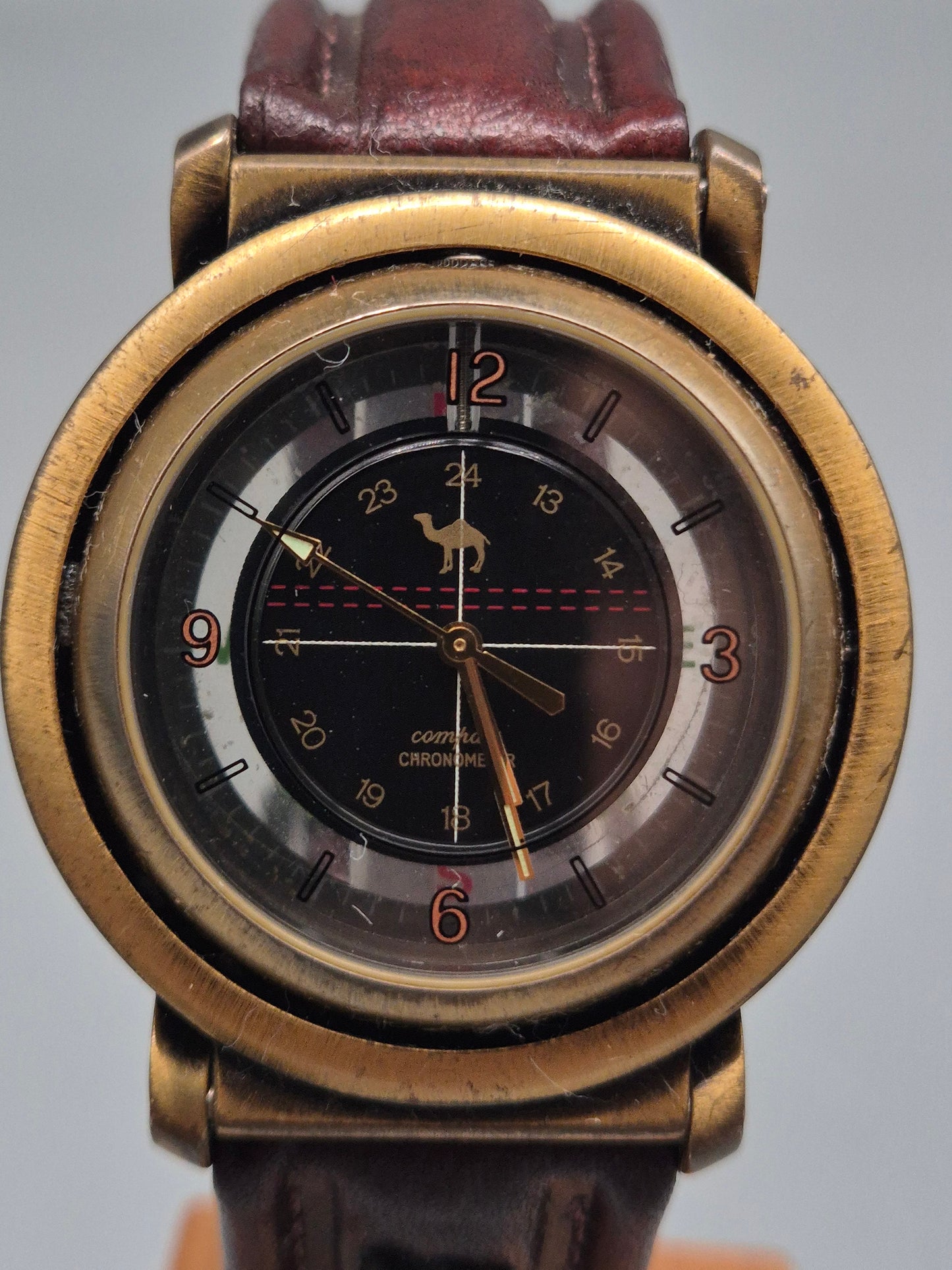 Camel Trophy Herren Uhr – Vintage Chronometer mit Kompass-Rückseite