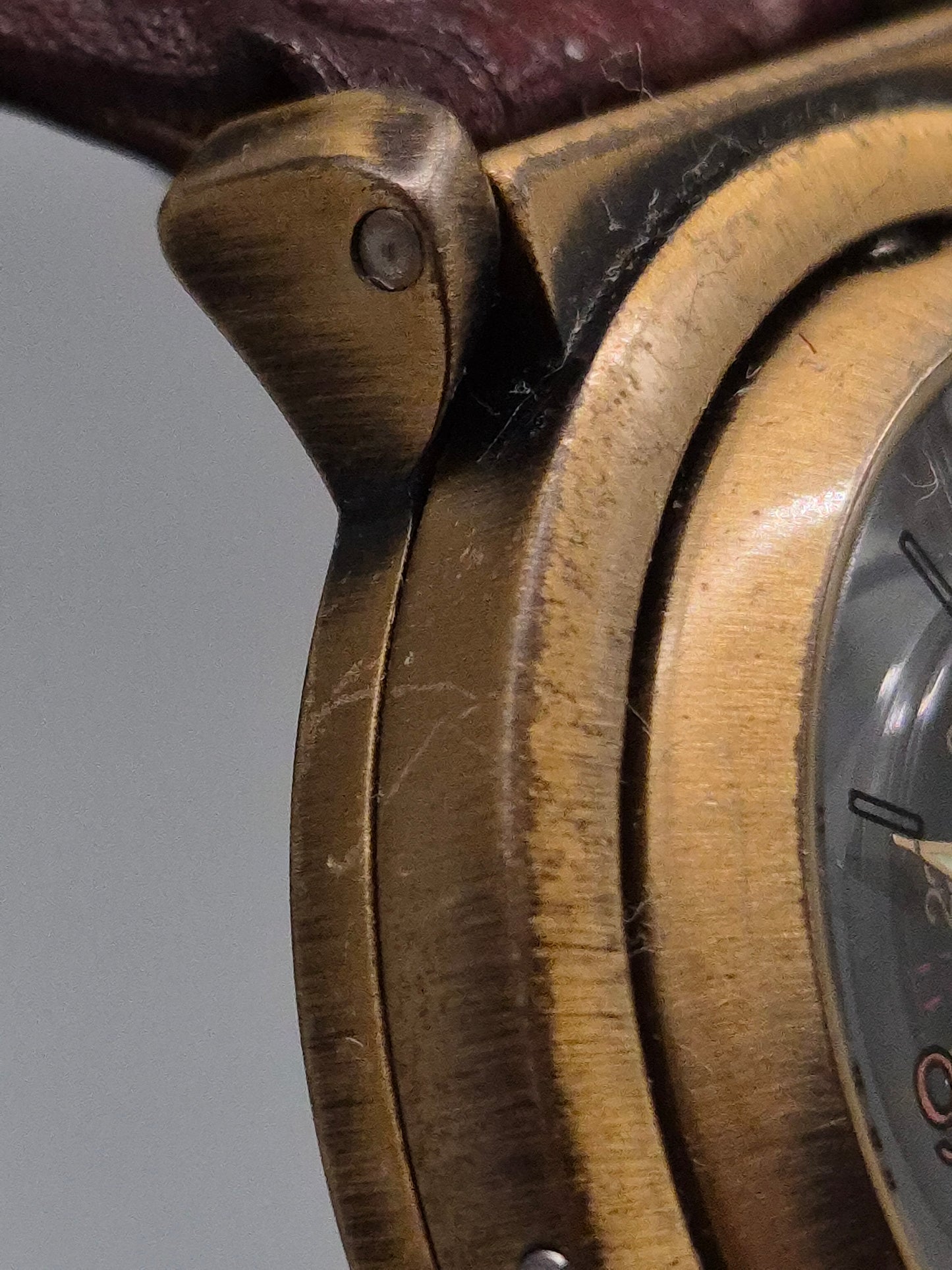 Camel Trophy Herren Uhr – Vintage Chronometer mit Kompass-Rückseite