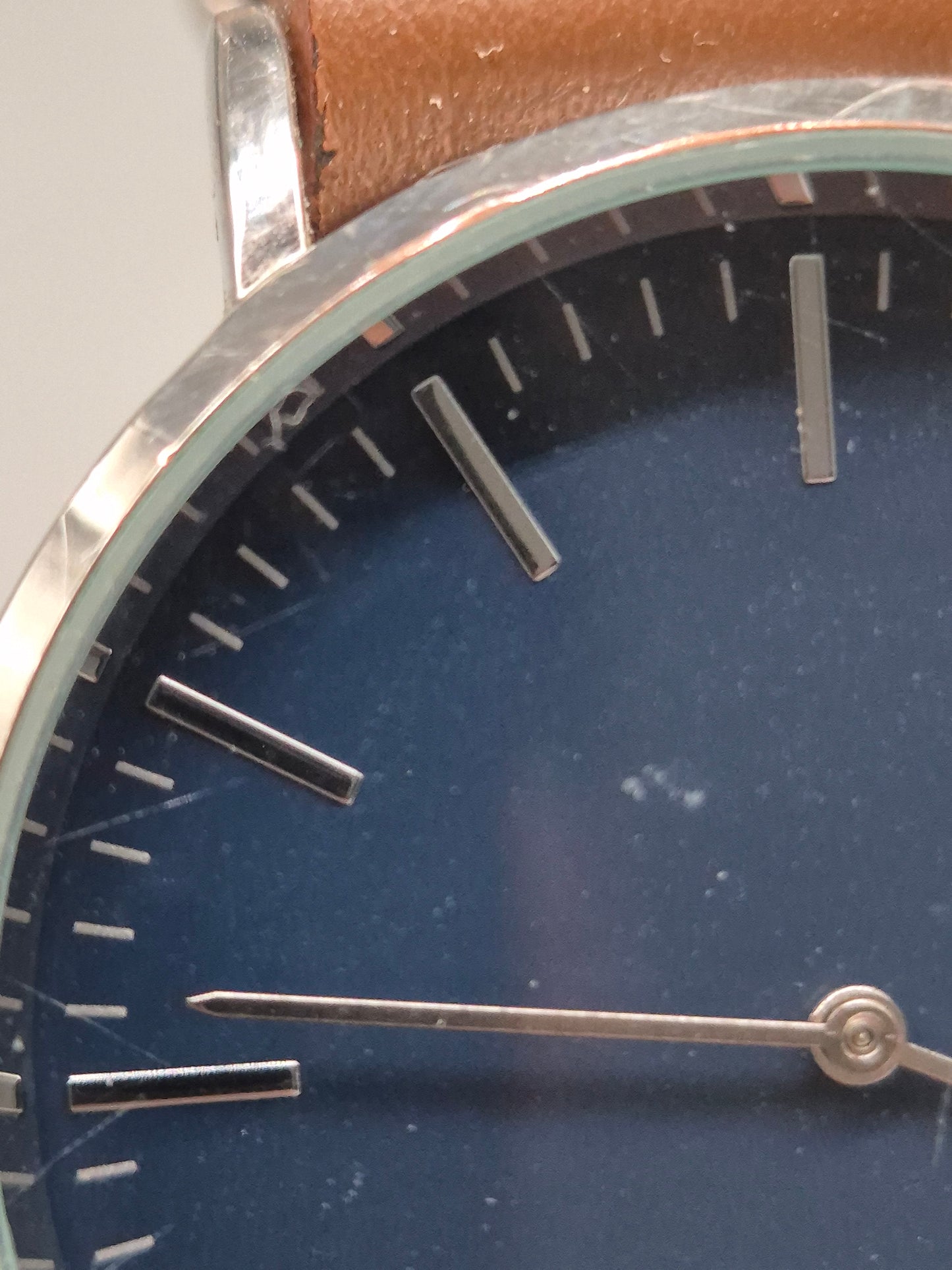 Krontaler Herren Uhr – Dunkelblaues Zifferblatt mit Lederarmband