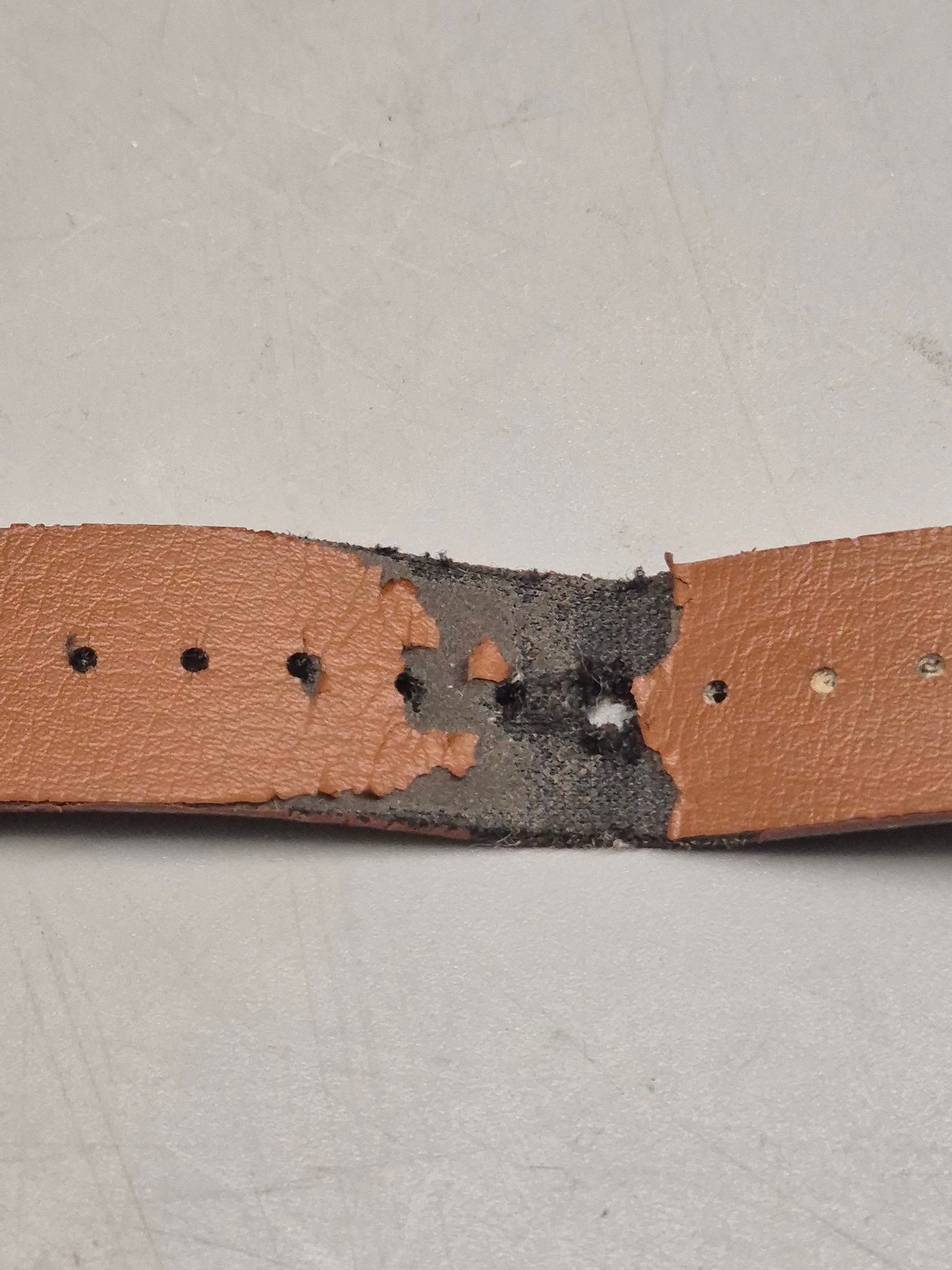 Krontaler Herren Uhr – Dunkelblaues Zifferblatt mit Lederarmband