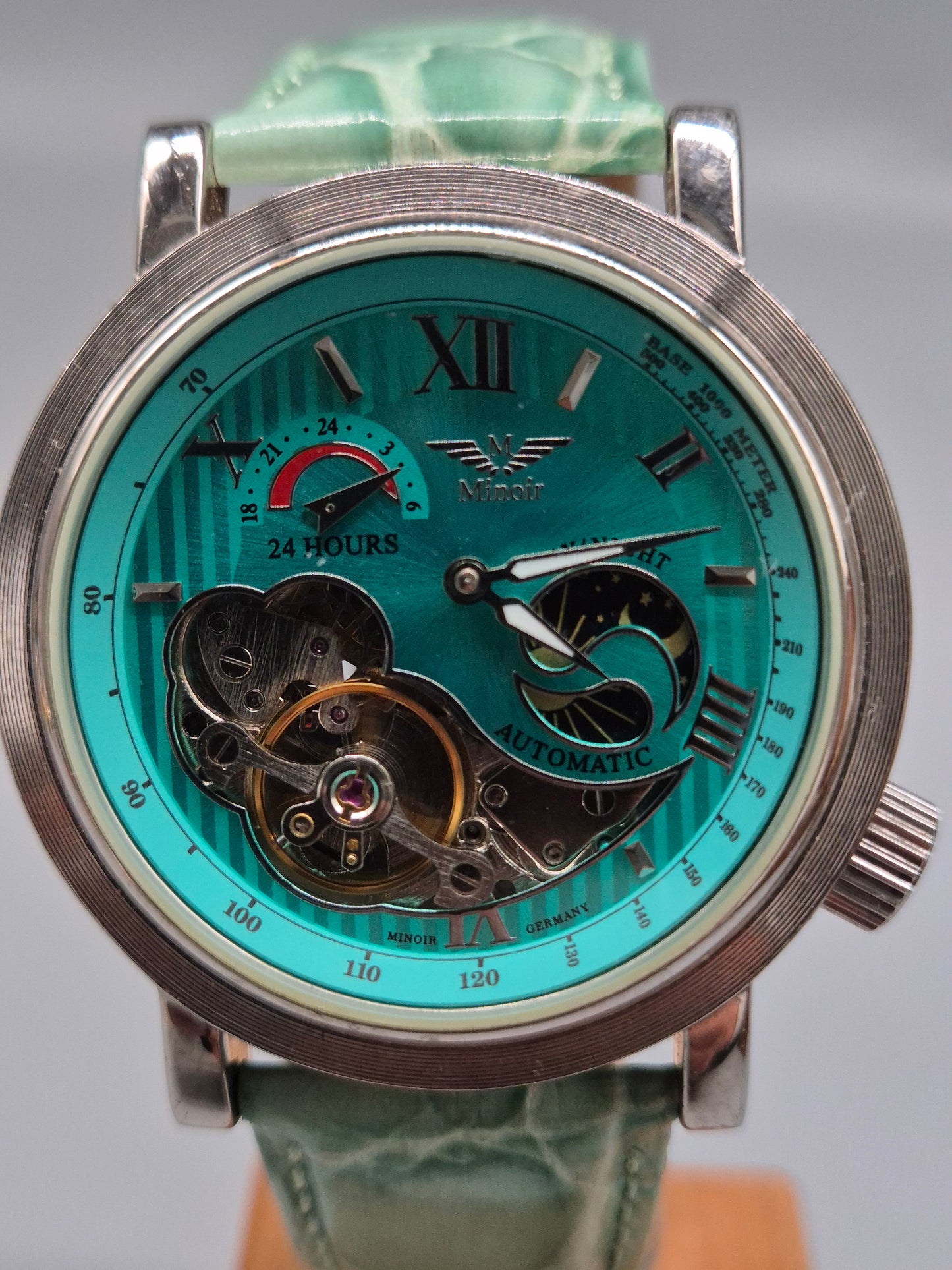 Minoir Herren Uhr – Automatik mit Sichtmechanik & Tag-Nacht-Anzeige