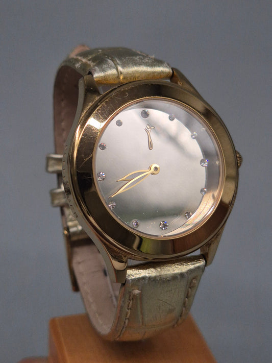 Elegante Pfeffinger Damen Uhr – Goldfarbene Akzente mit Strassbesatz