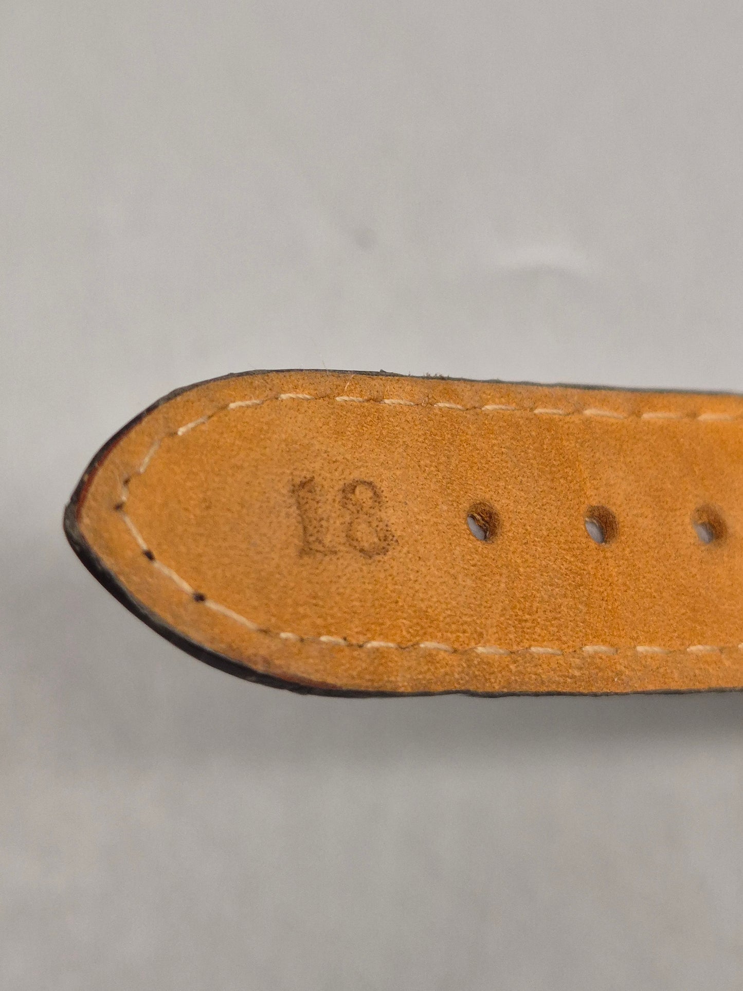 Robuste Swiss Army Quarz Herren Uhr – Militärischer Klassiker