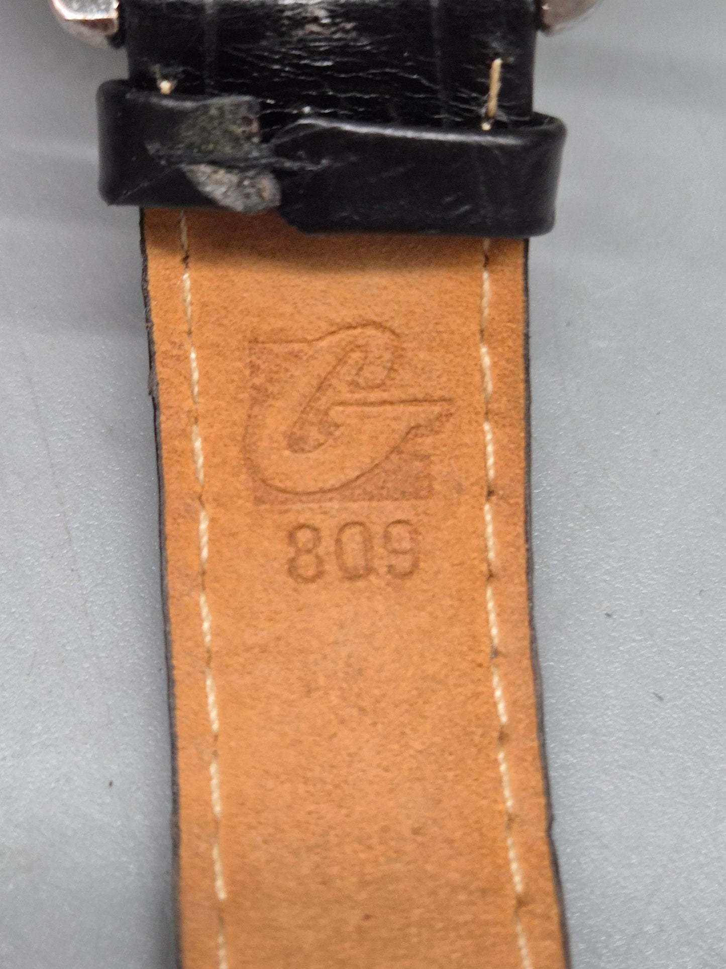 Robuste Swiss Army Quarz Herren Uhr – Militärischer Klassiker