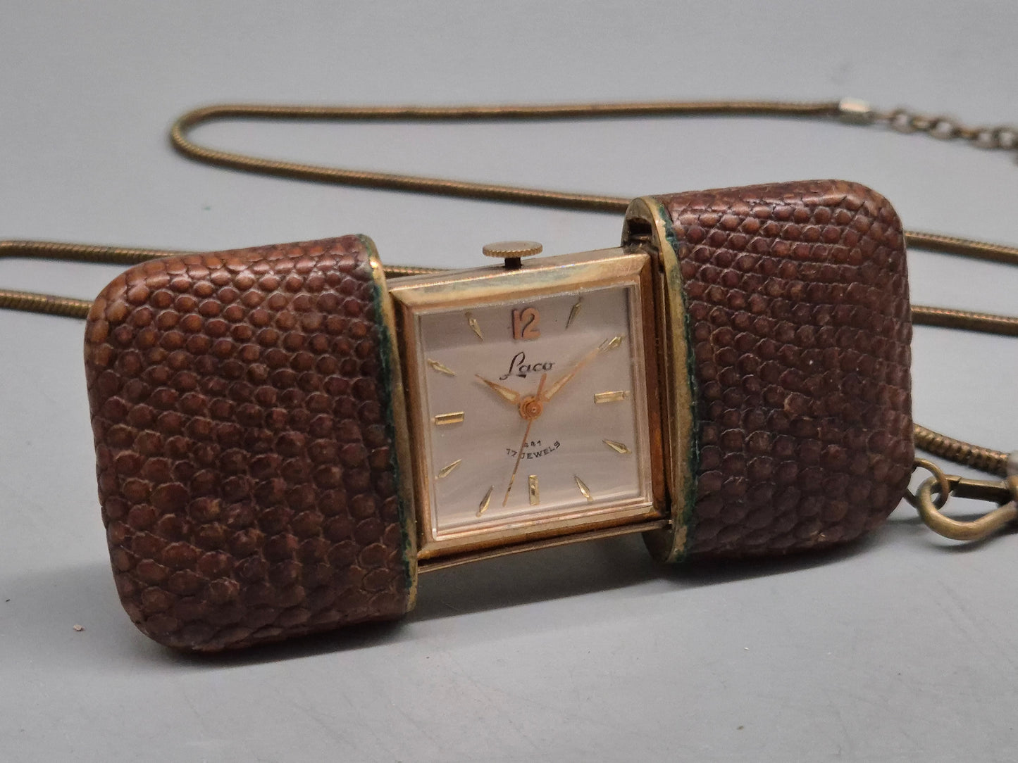 Antike Laco Damen Ketten‑Uhr – Vintage 17 Jewels im Lepidolite‑Schuber