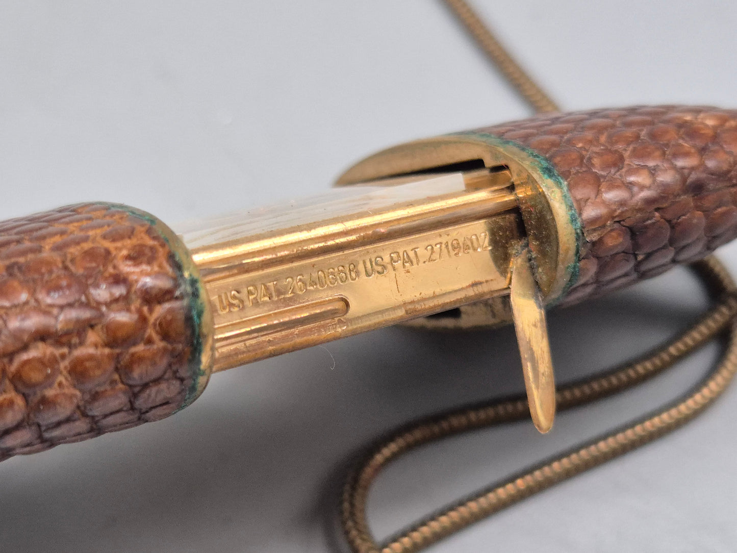 Antike Laco Damen Ketten‑Uhr – Vintage 17 Jewels im Lepidolite‑Schuber