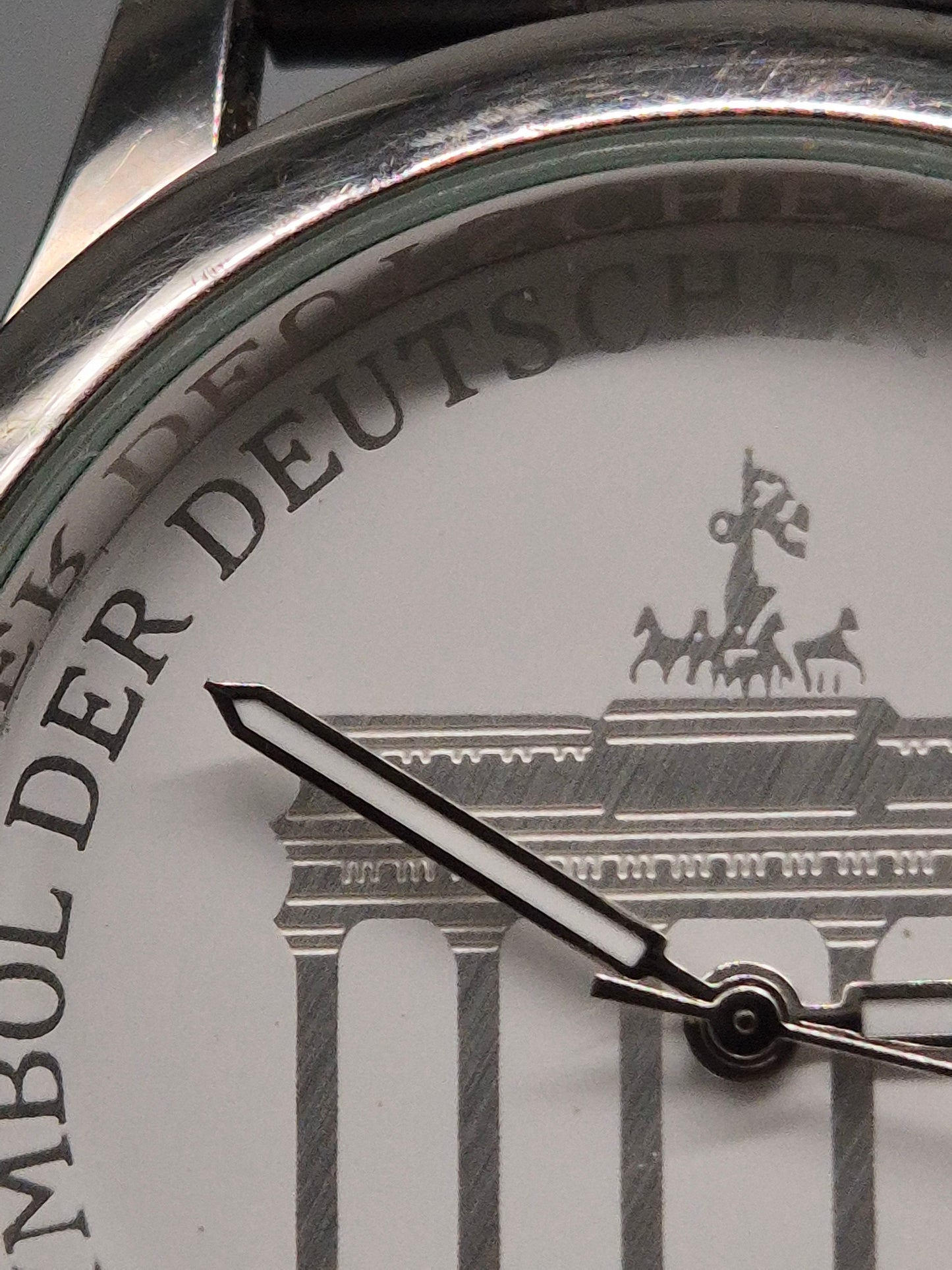 Brandenburger Tor Gedenk Uhr – Symbol deutscher Einheit (1791–1991)