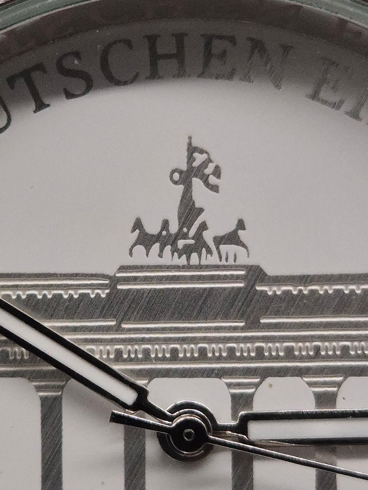 Brandenburger Tor Gedenk Uhr – Symbol deutscher Einheit (1791–1991)