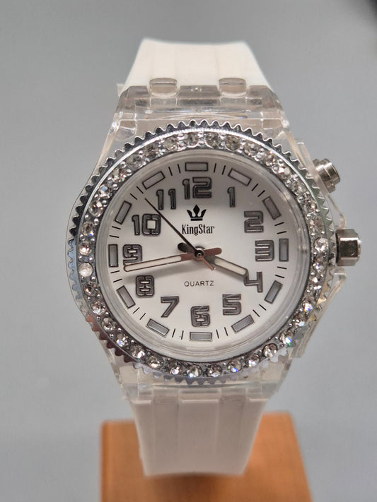 KingStar Damen Uhr – Glitzer-Look mit weißem Silikonarmband