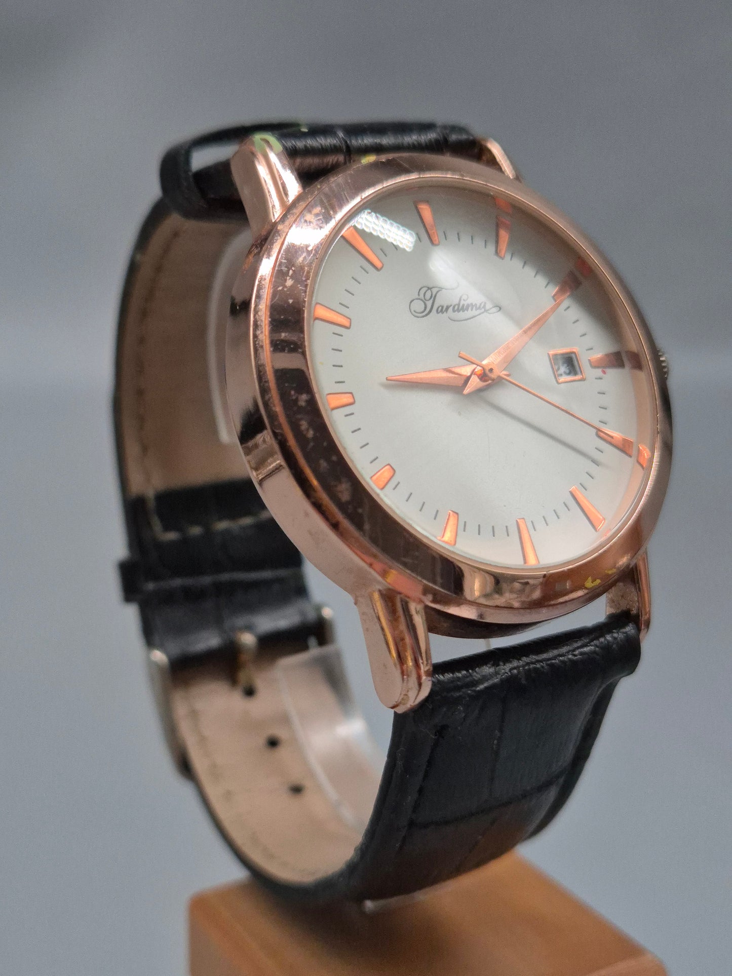 Tardima Herren Uhr – Roségoldenes Gehäuse mit Echtlederarmband