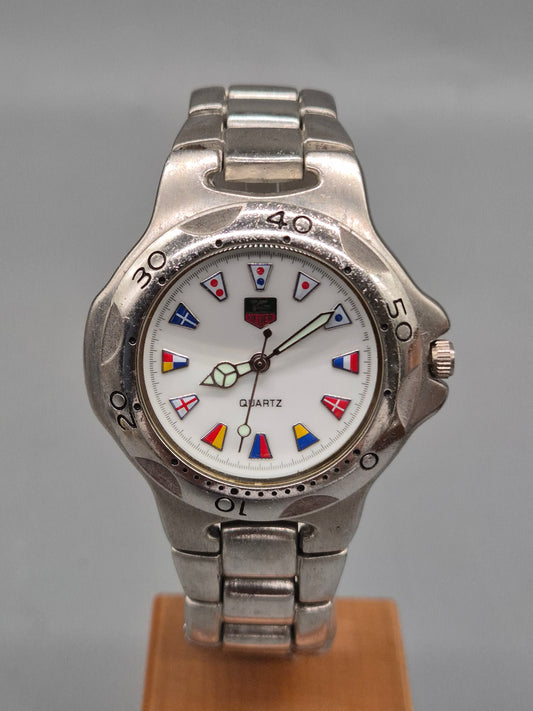 Tag Heuer – Nautische Signale Herren Uhr mit farbigen Flaggen-Indizes