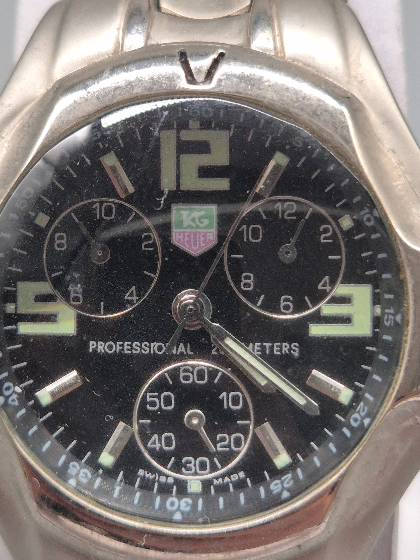 Elegante TAG Heuer Professional 200 Meters Chronograph Herren Uhr