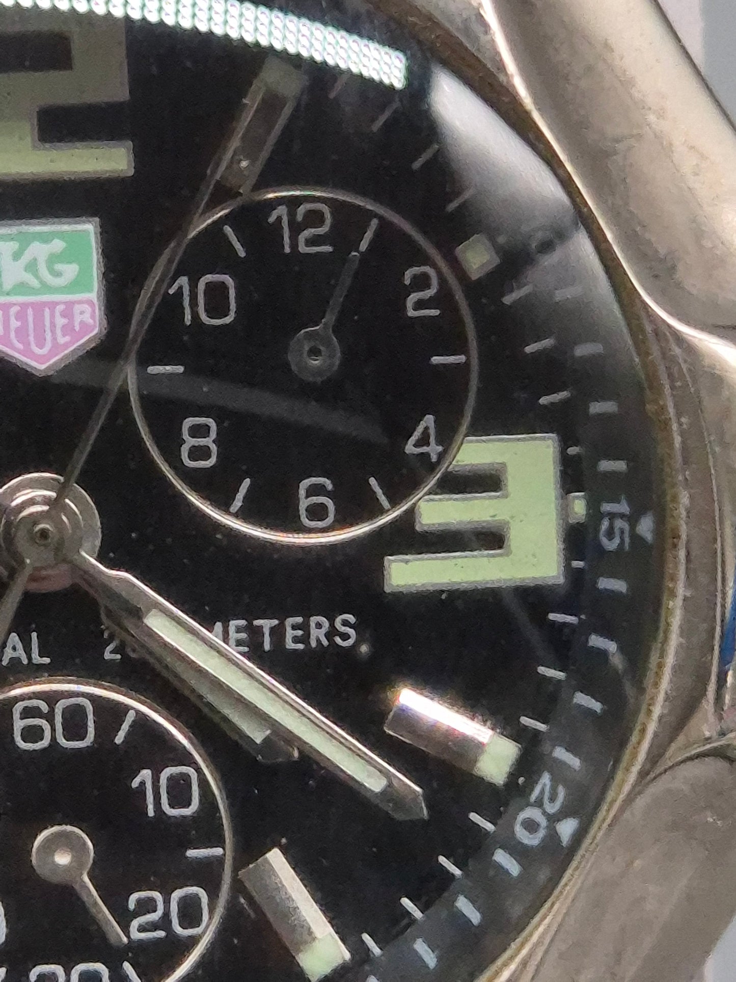 Elegante TAG Heuer Professional 200 Meters Chronograph Herren Uhr