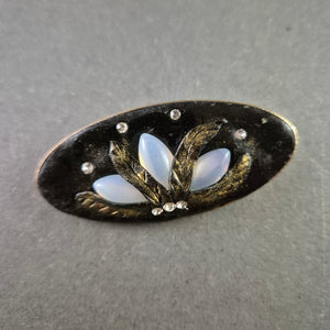 Elegante Vintage Brosche mit opalartigen Steinen und Blättermotiv