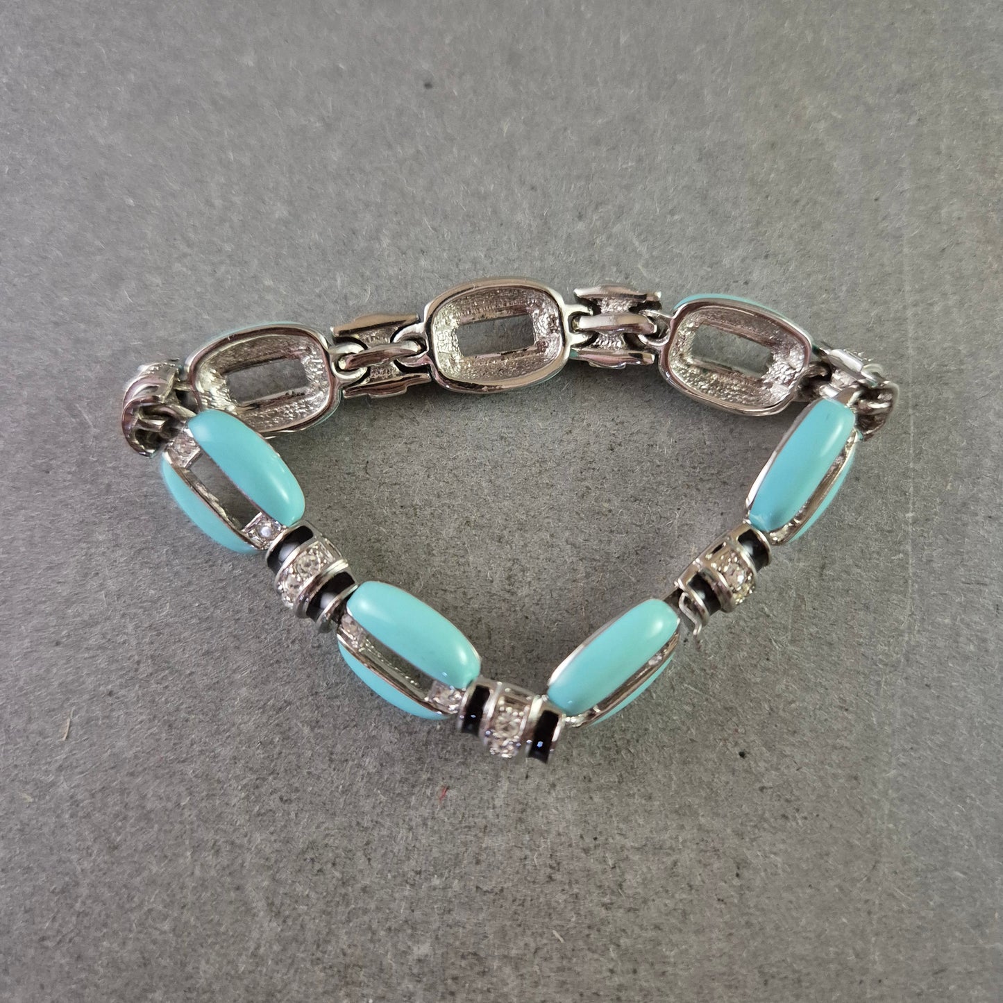 Elegantes Silberfarben Armband mit türkisfarbenen Elementen