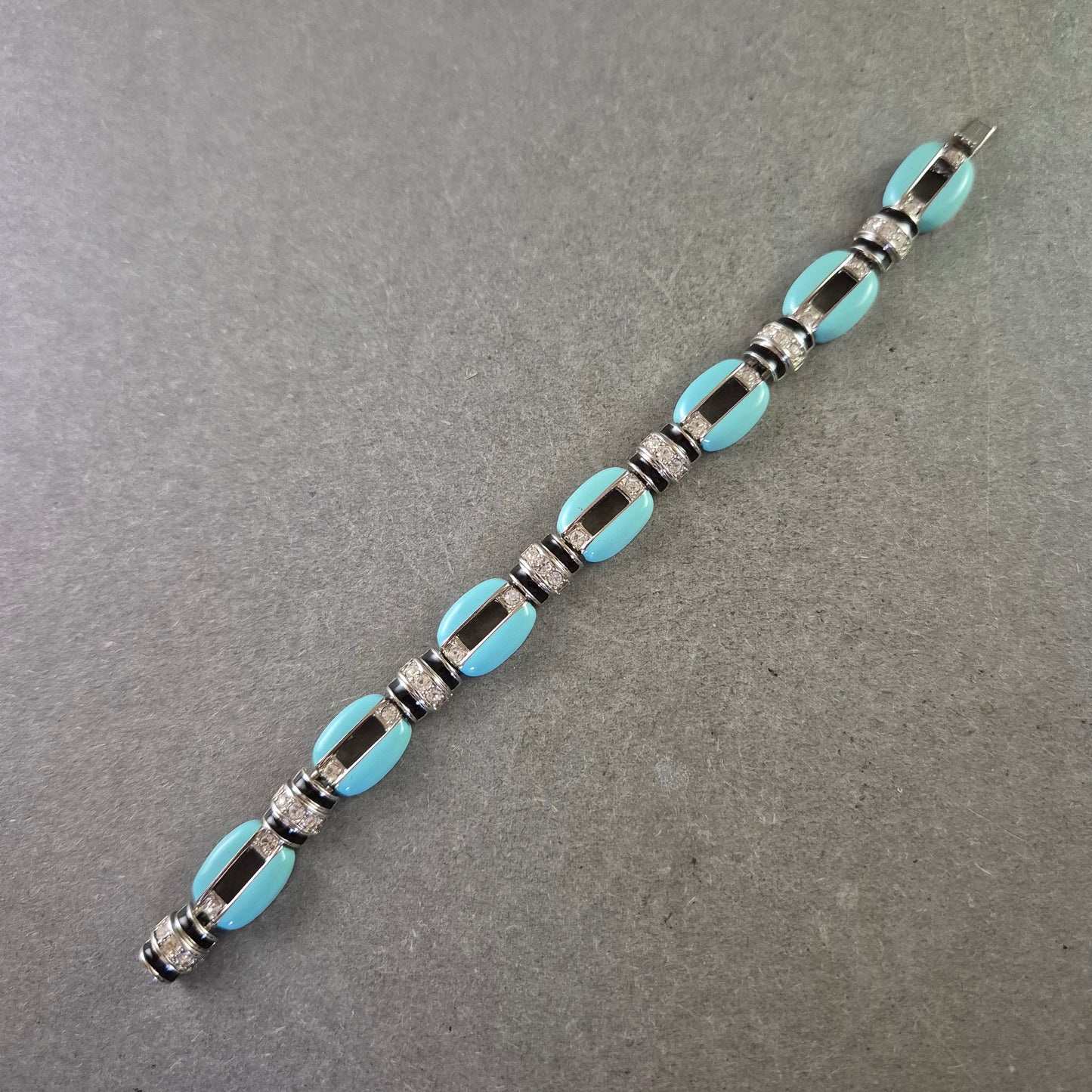 Elegantes Silberfarben Armband mit türkisfarbenen Elementen