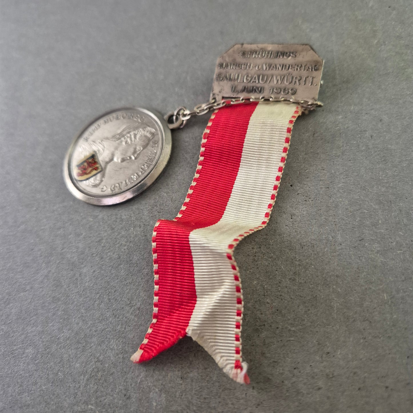 Medaille mit Band – Marsch- und Wandertag Saulgau 1969