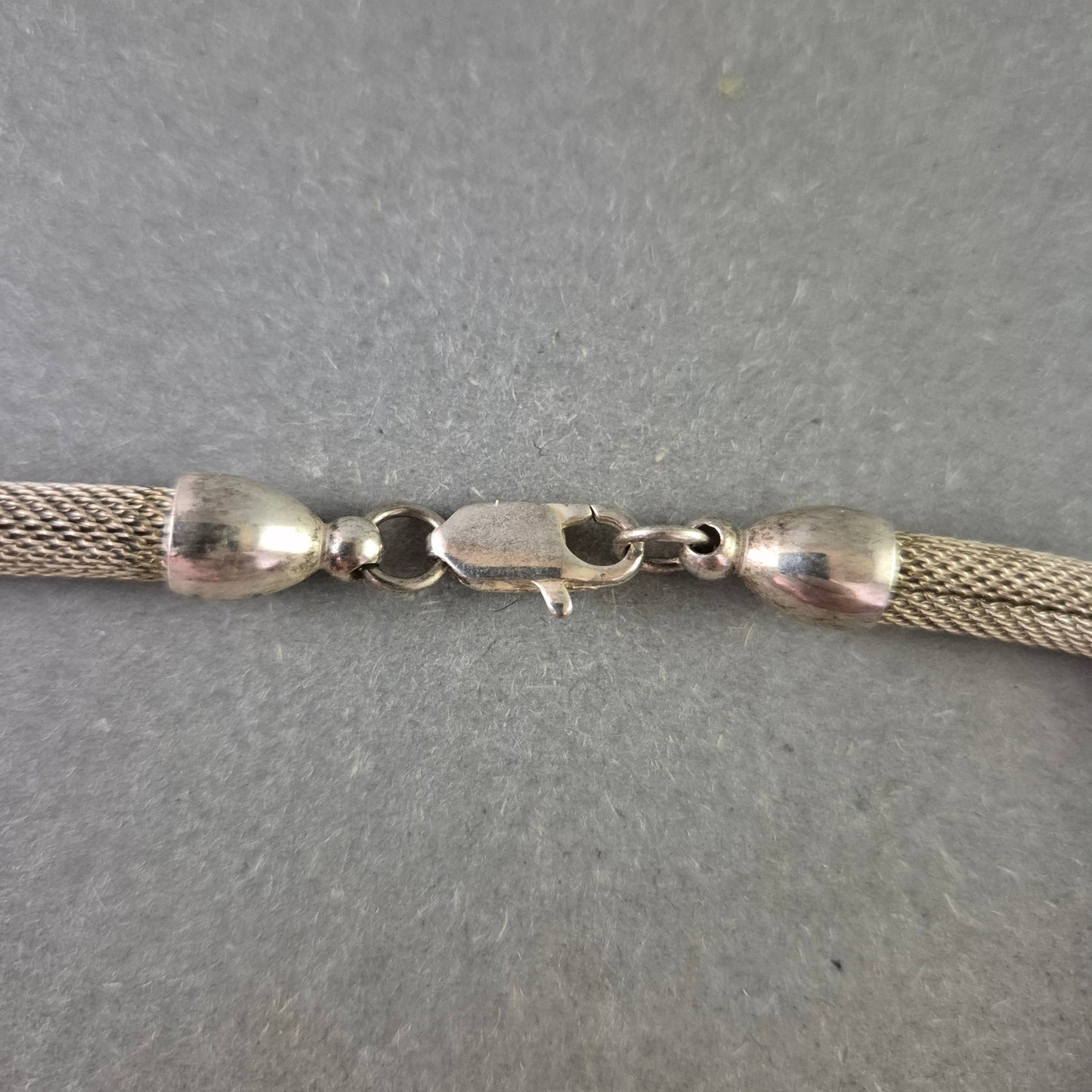 Silberfarbene Schlangen Kette – Klassisches Vintage Design