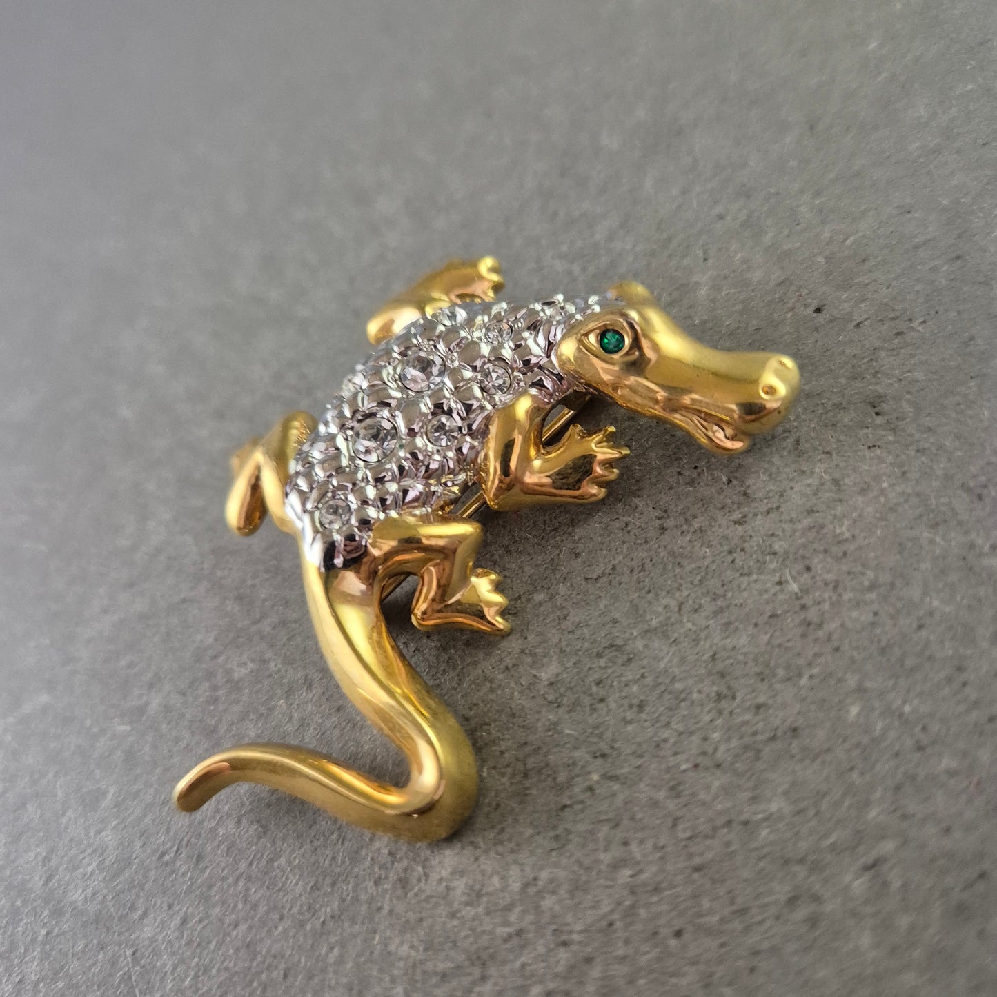 Tier Brosche Krokodil – Vergoldet mit Strass