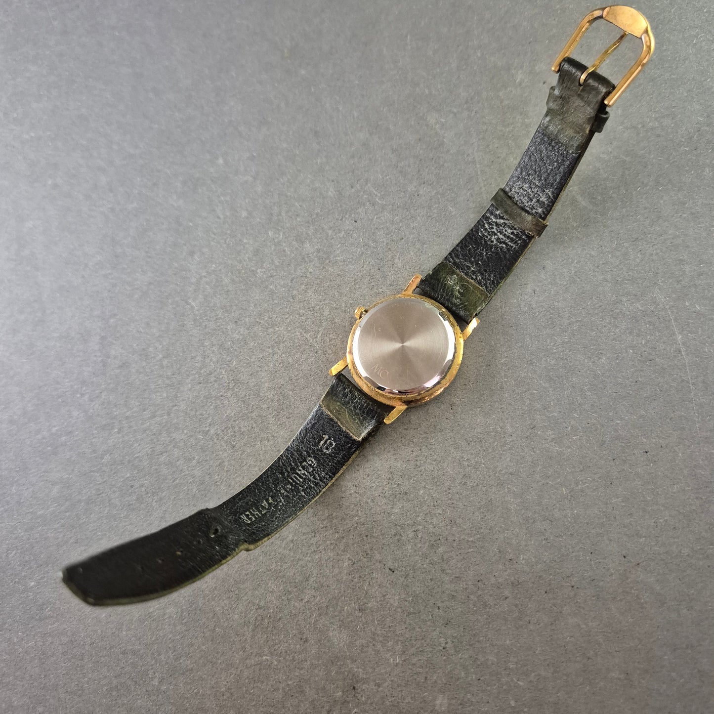 MC Damen Uhr – Quarzwerk mit grünem Lederarmband