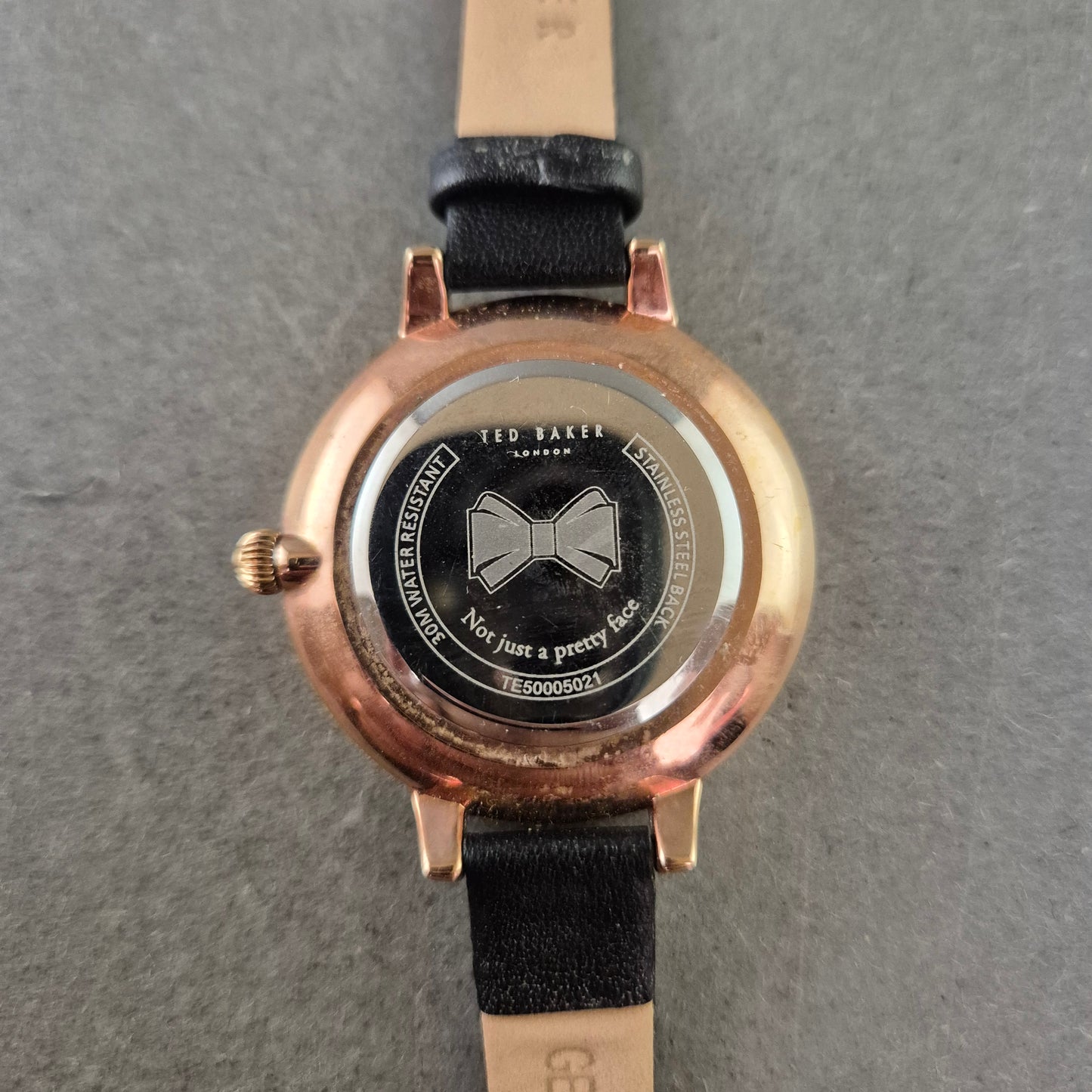 Ted Baker Damen Uhr – Roségold mit floralem Zifferblatt