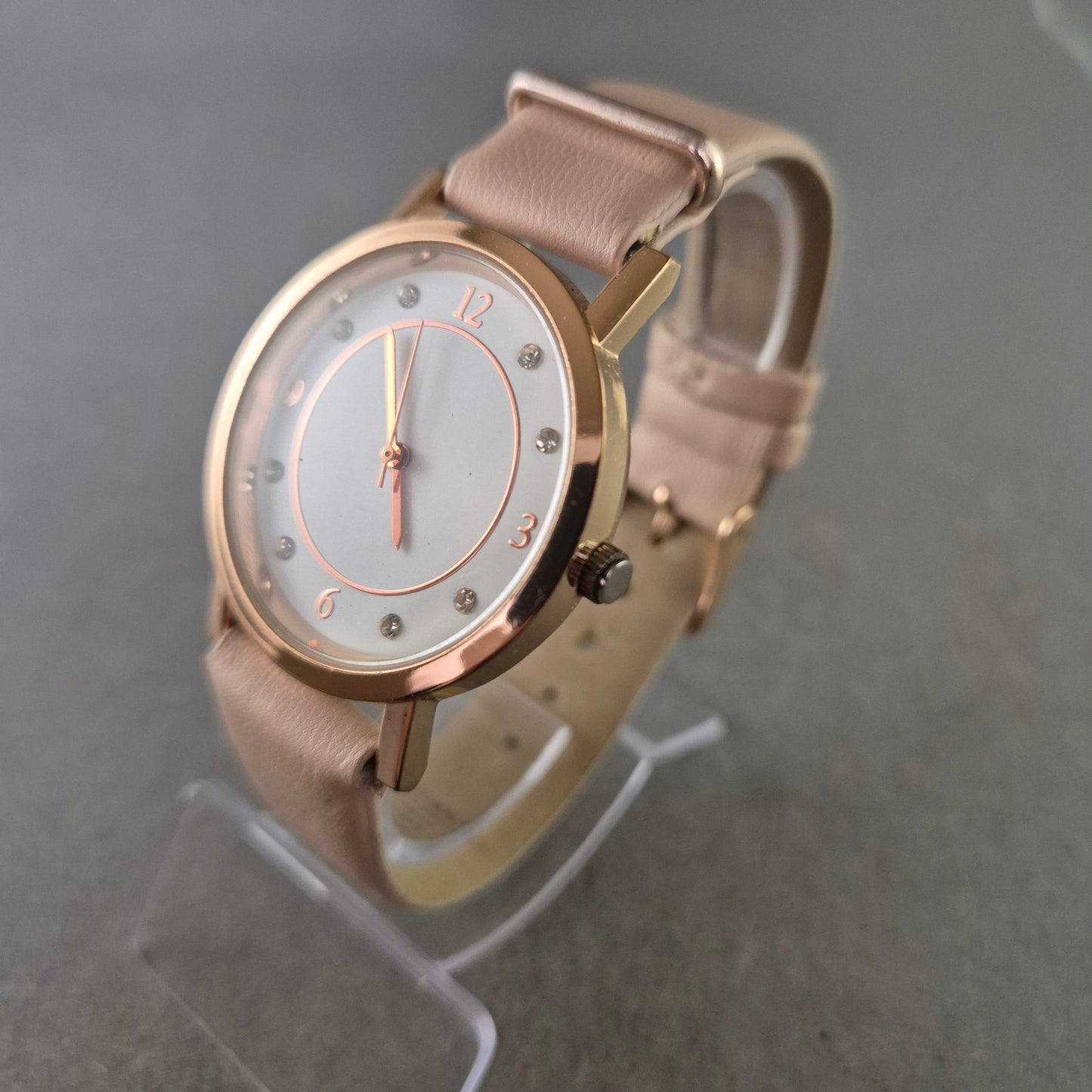 LBVYR Damen Uhr – Roségold mit Strass und Lederarmband