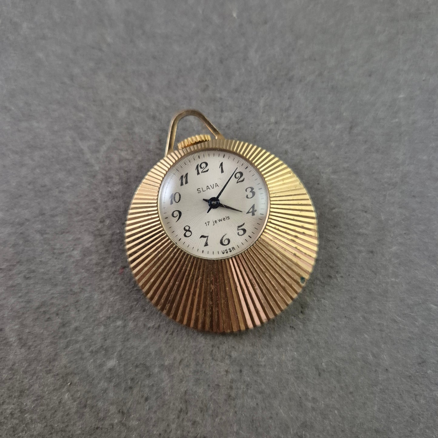 Slava Anhängeruhr – Vintage USSR Handaufzug 17 Jewels