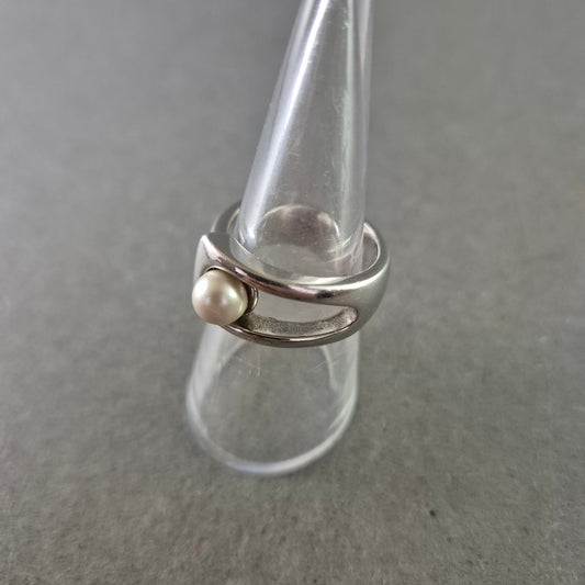 Moderner Damen Ring – Schlichtes Design mit Perle