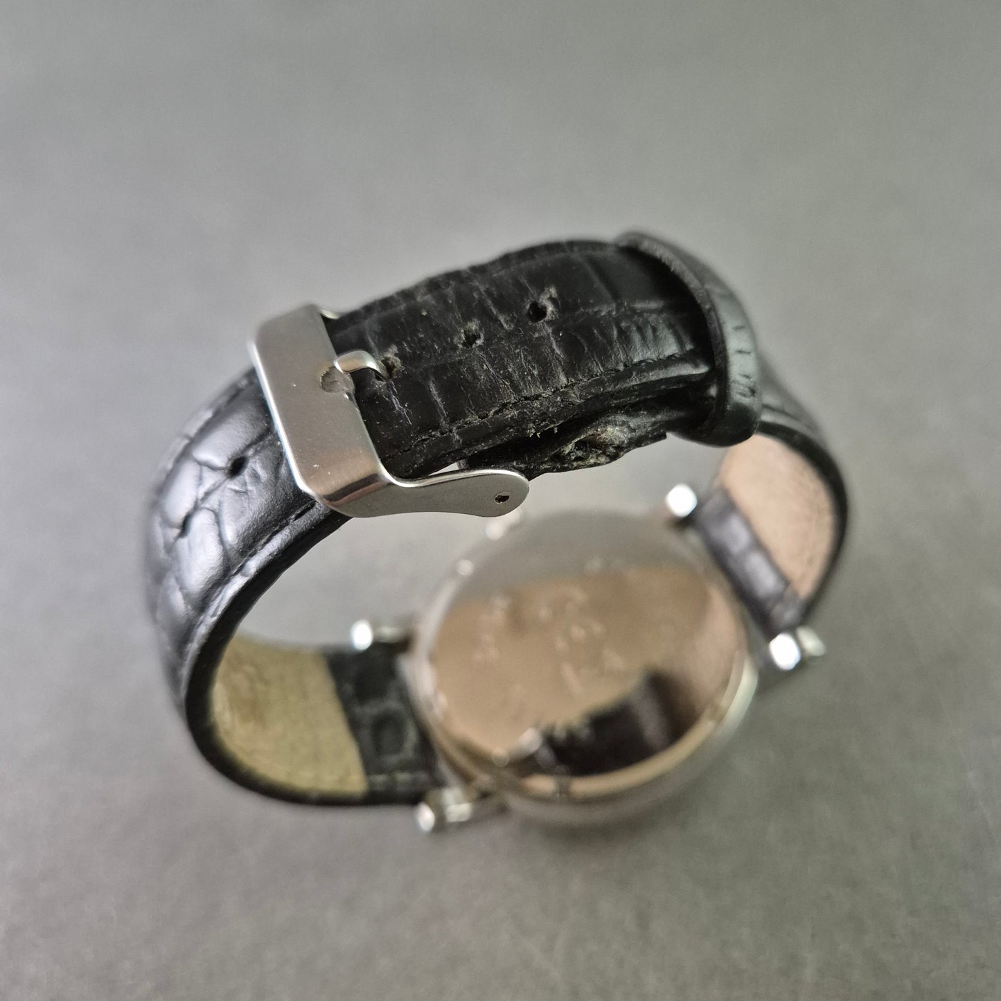 Klassische Herren Uhr – Weißes Zifferblatt mit Datumsanzeige