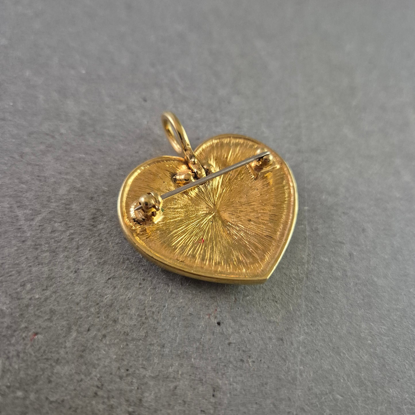 Herz Brosche/Anhänger – Rotes Emaille-Design mit Schmucksteinen