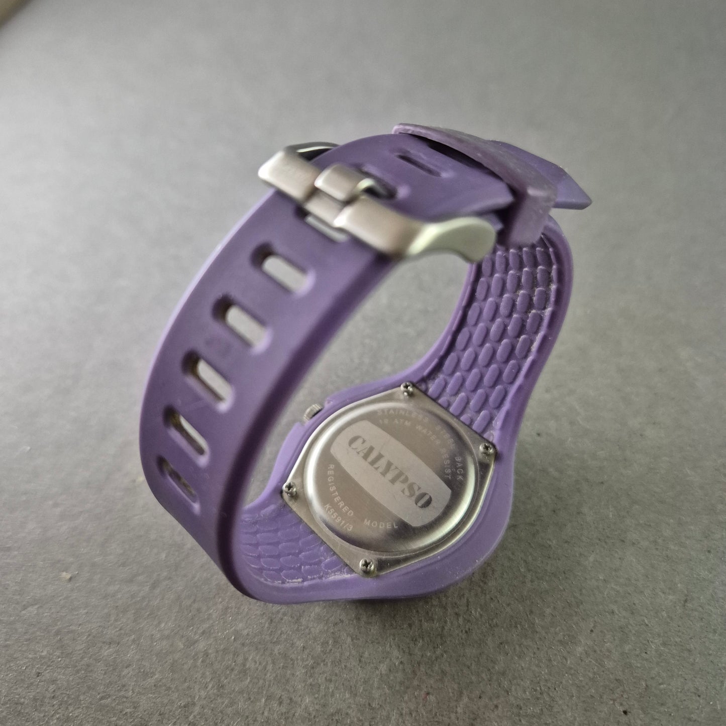 Calypso Damen Uhr – Lila Quarzarmbanduhr mit sportlichem Design