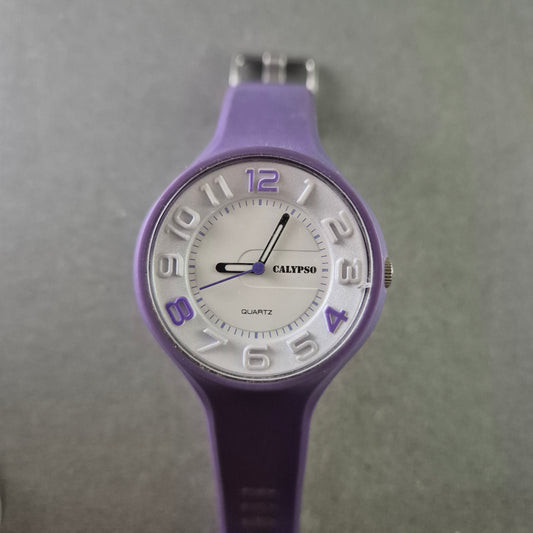 Calypso Damen Uhr – Lila Quarzarmbanduhr mit sportlichem Design