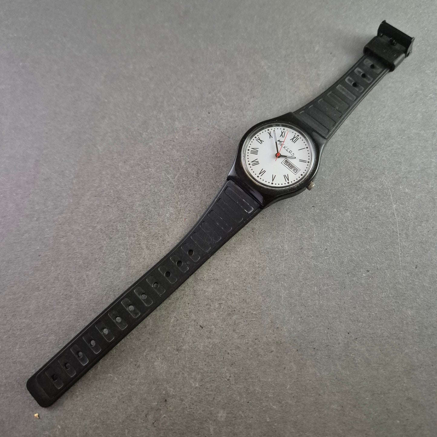 Klassische Tikkers Herren Uhr – Römisches Zifferblatt & Tagesanzeige