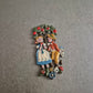 Bunte Vintage Brosche – Ländliches Liebespaar unter Apfelbaum