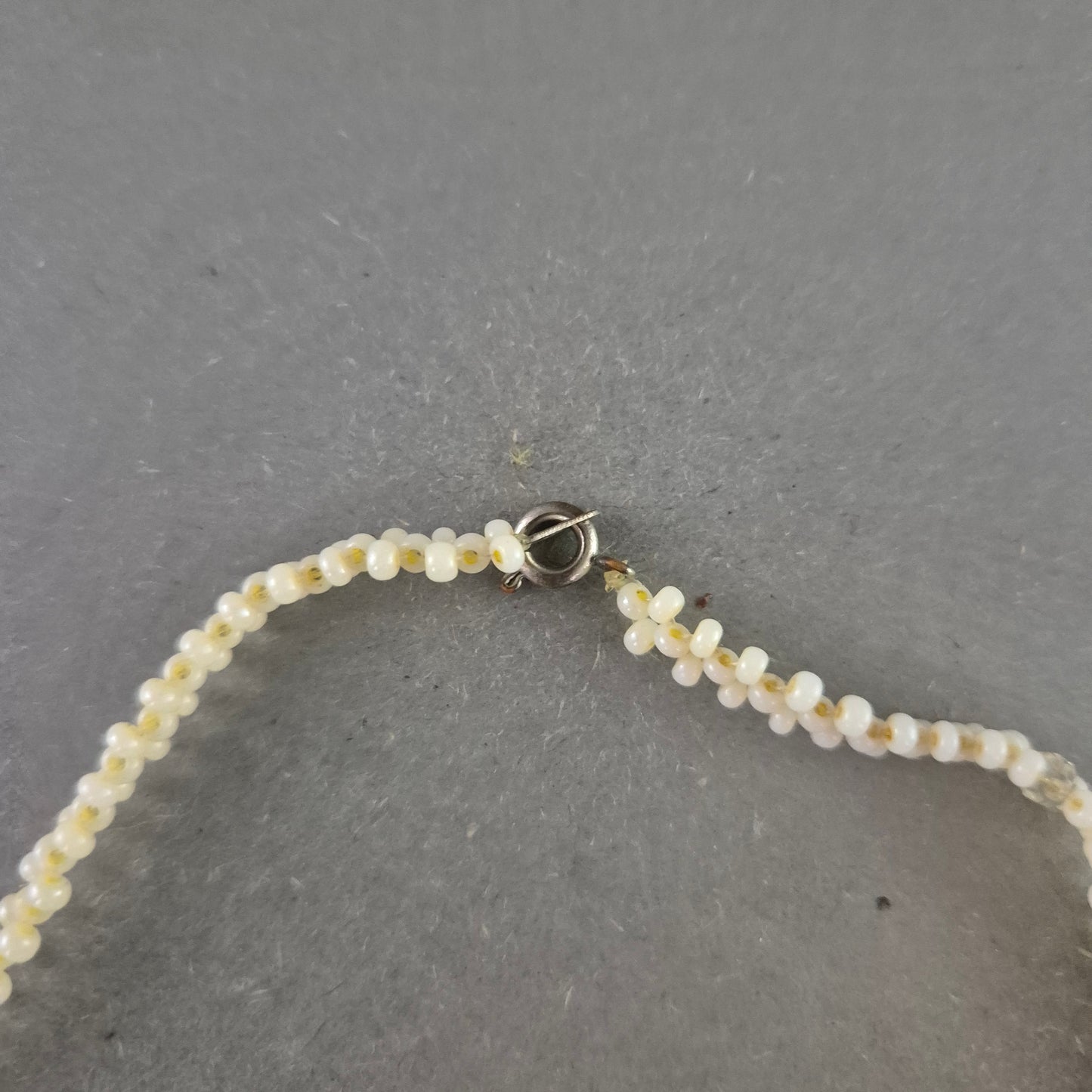 Perlen Kette in Cremefarben – Zartes Vintage Design