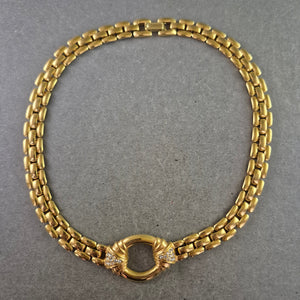 Goldfarbene Kette mit Zirkonia Element – Elegantes Collier