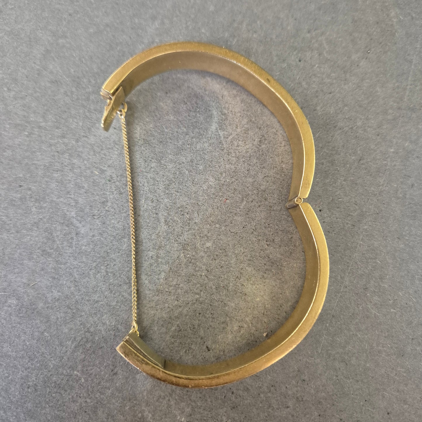 Vintage Armreif mit Perlmutt-Einlagen und Sicherheitskette