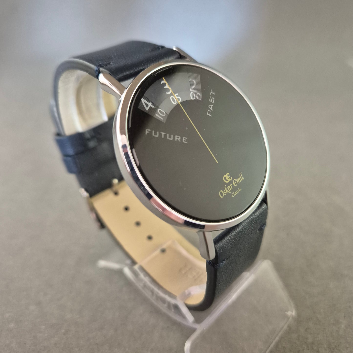 Oskar Emil Herren Uhr „Mystic Classic“ – Moderne Retro-Anzeige