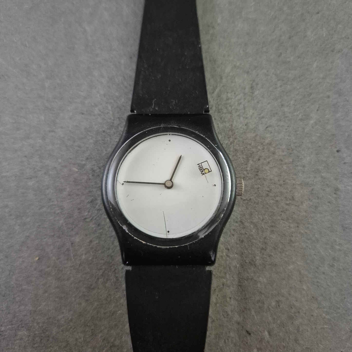 Minimalistische Herren Uhr – Schwarz Weiß Design mit Quarzwerk