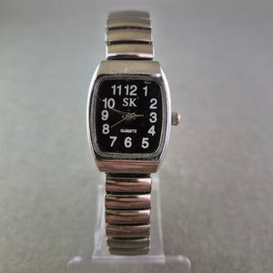 SK Damen Uhr – Kompaktes Design mit Stretcharmband in Silberoptik