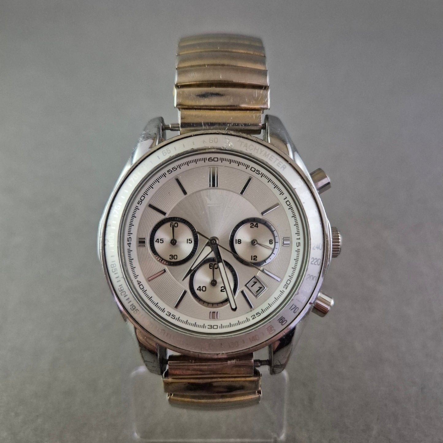 Sportliche Herren Uhr mit Chronograph & Stretcharmband – Silberoptik