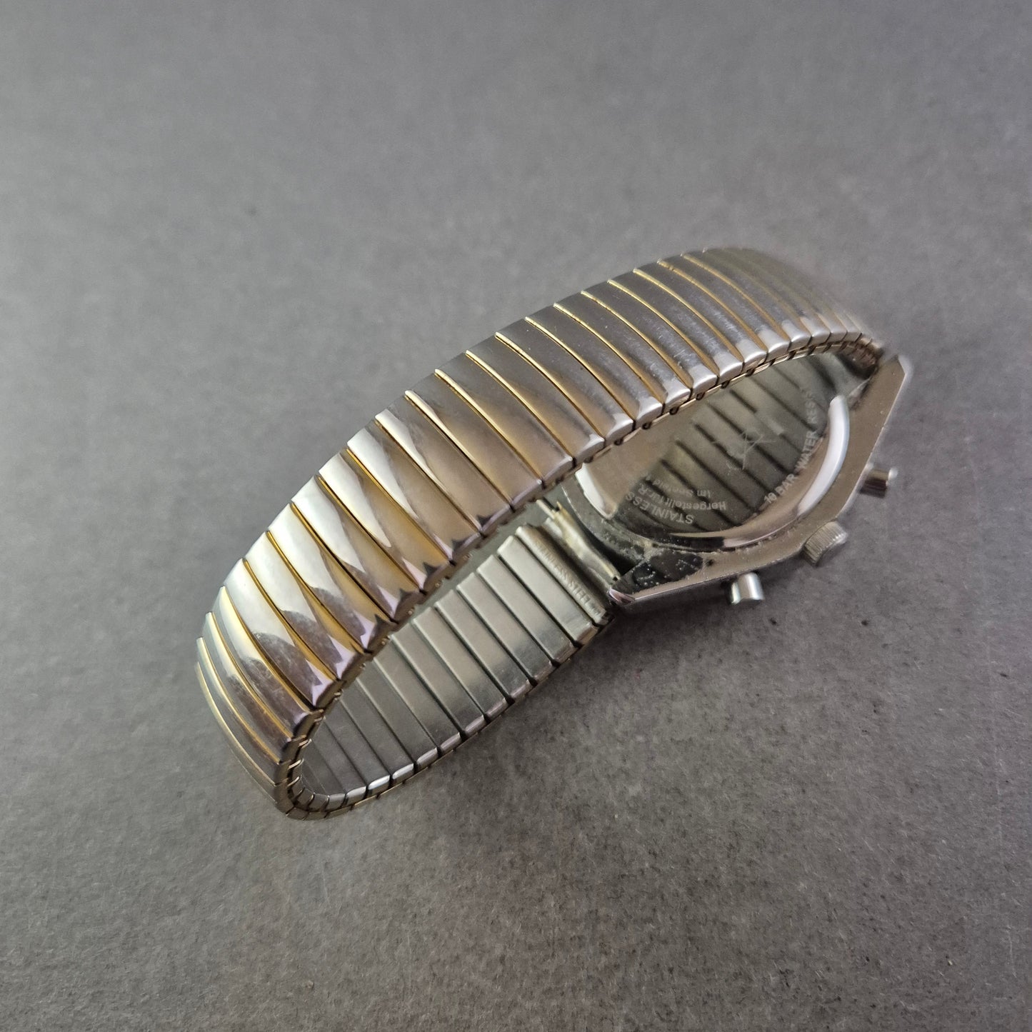 Sportliche Herren Uhr mit Chronograph & Stretcharmband – Silberoptik