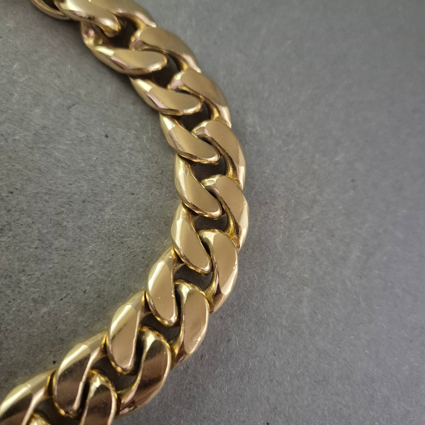 Damen Kette Große Glieder in Goldfarben Robustes Design
